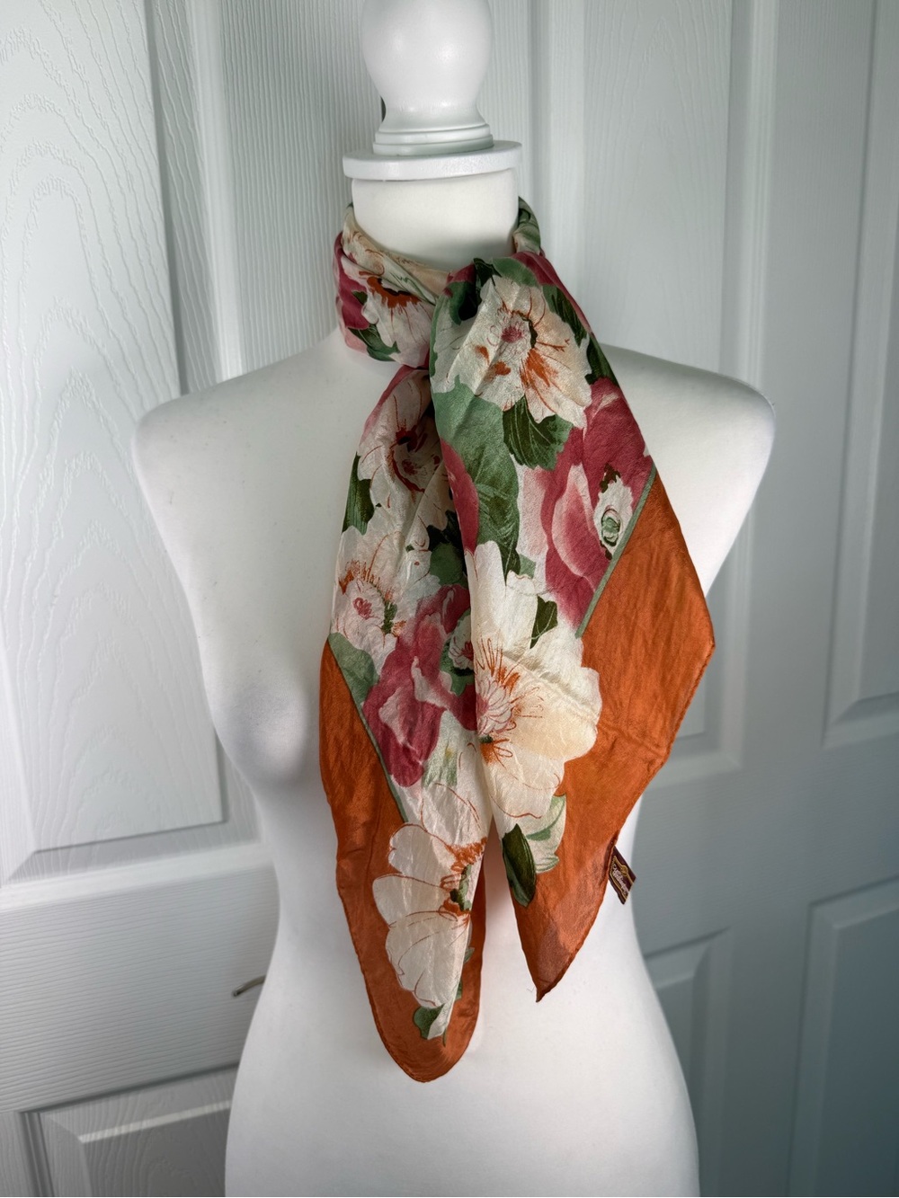 Vintage Worthington 100% Silk Floral Scarf Cottagecore Boho Rose Garden Y2K